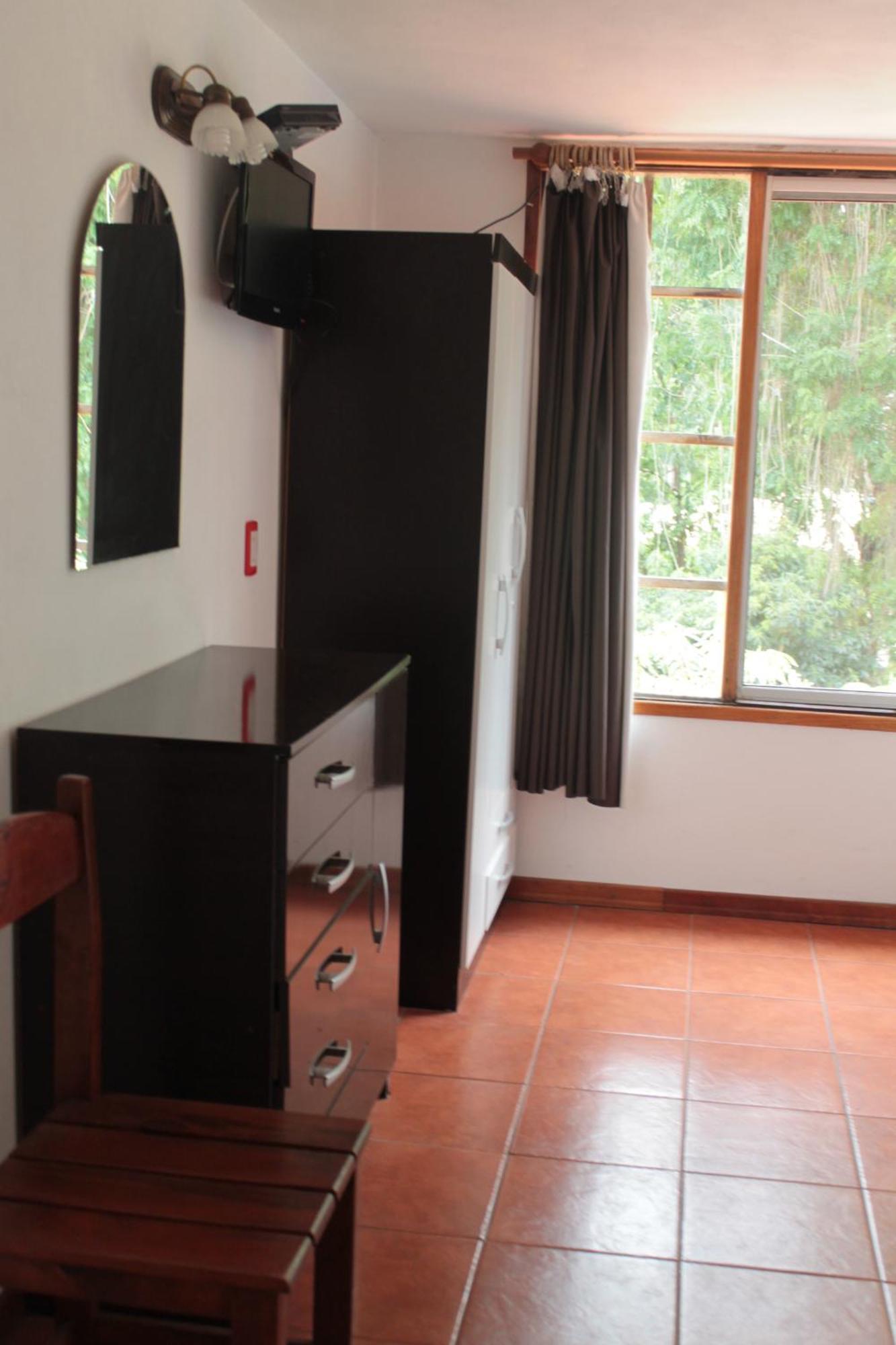 Hotel La Ballena ปุนตาบาเญนา ภายนอก รูปภาพ